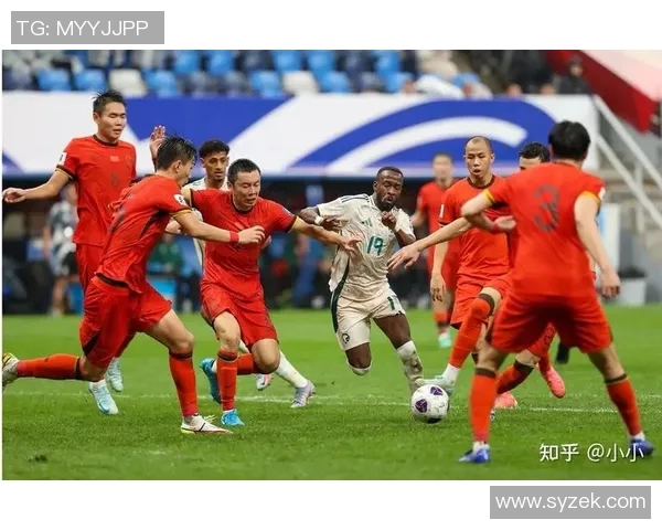 前阿森纳门将策划拳击赛切尔西热刺传奇球员同台竞技